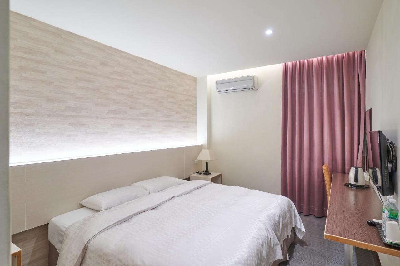 Yung An Business Hotel Dounan Exterior photo