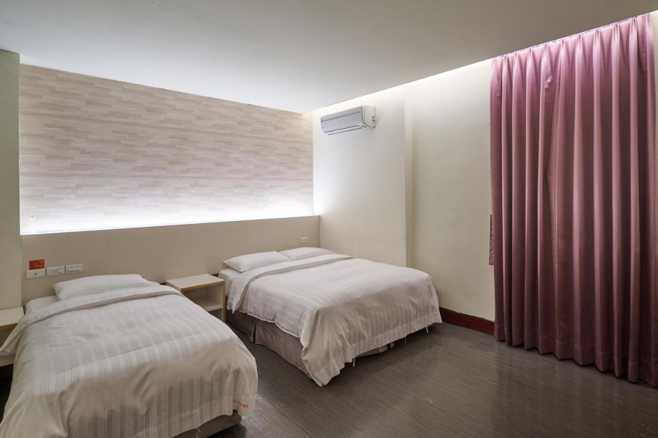 Yung An Business Hotel Dounan Exterior photo